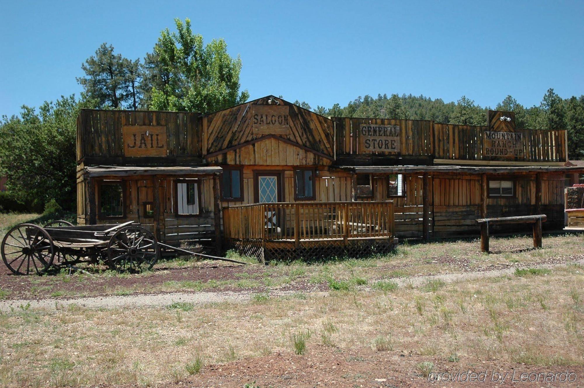 Mountain Ranch Resort At Beacon Hill Williams Kültér fotó